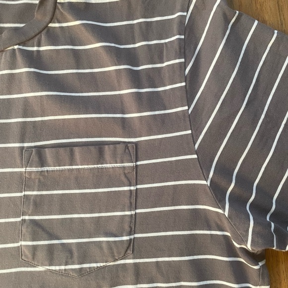Mollusk Organic 100% Cotton Grey White Striped Pocket Tee – Men’s Large - Picture 2 of 7